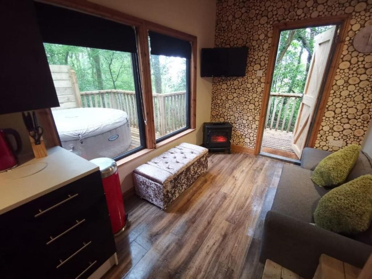 This might be the cheapest treehousestyle we've seen